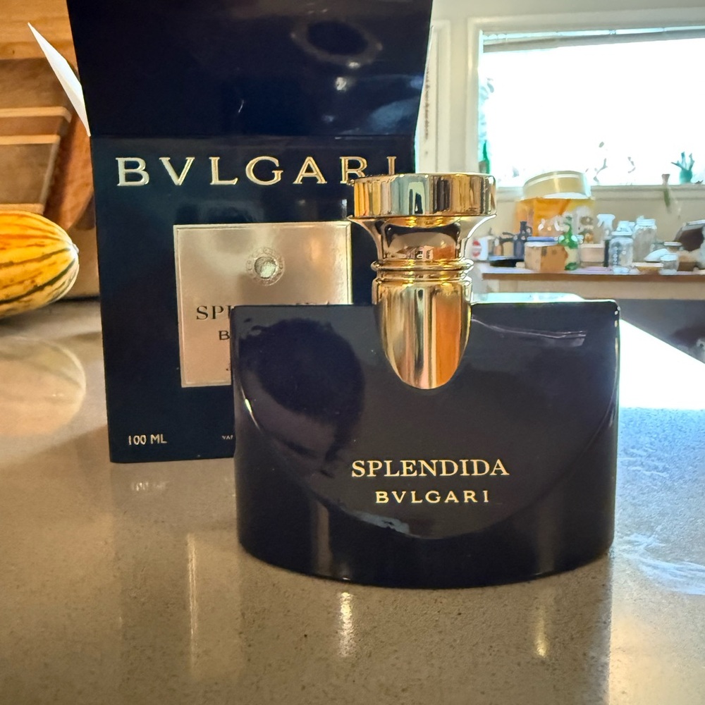 Bulgari Splendida Jasmin Noir Perfume